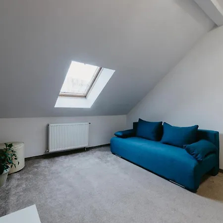 Ξενοδοχείο με διαμερίσματα Meteor Κλουζ-Ναπόκα