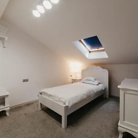 Aparthotel Meteor 3*