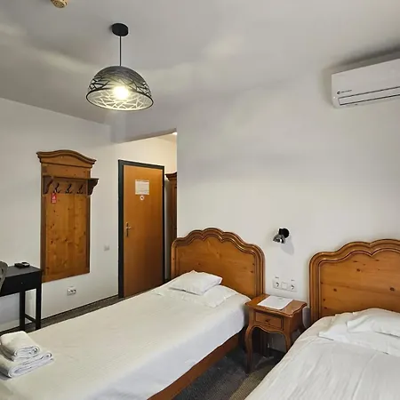 Aparthotel Meteor 3*