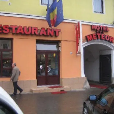 Aparthotel Meteor 3*