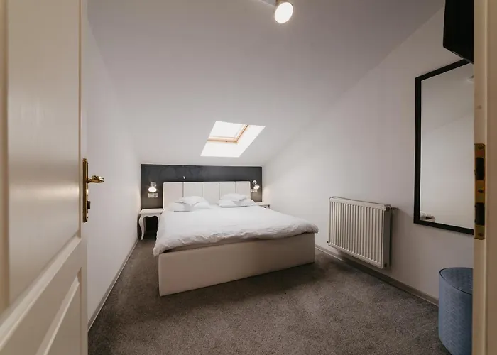 Meteor Apartmanhotel 3*